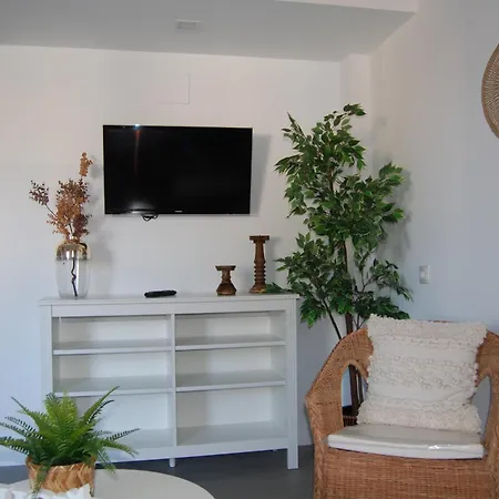 Brisas Vip Tesoro Apartment *
